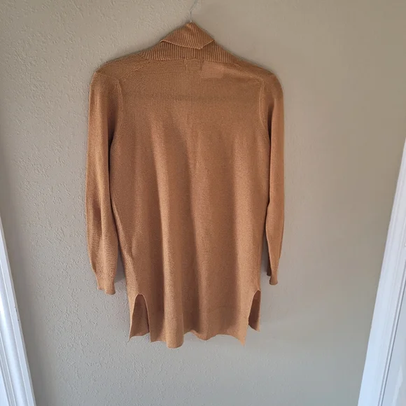 Mossimo Dutti brown cardigan. Size Extra small. - Picture 7 of 7